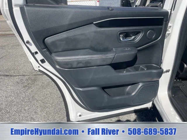 2023 Honda Pilot Touring - Photo 14
