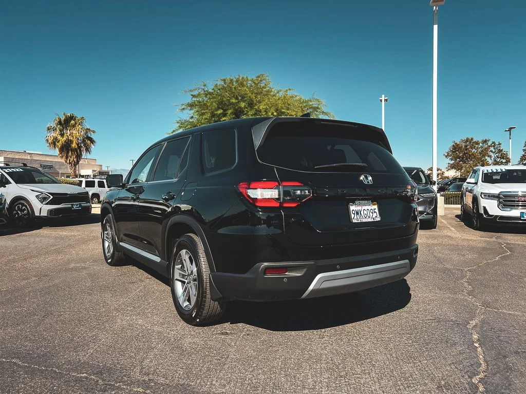 2024 Honda Pilot EX-L - Photo 6