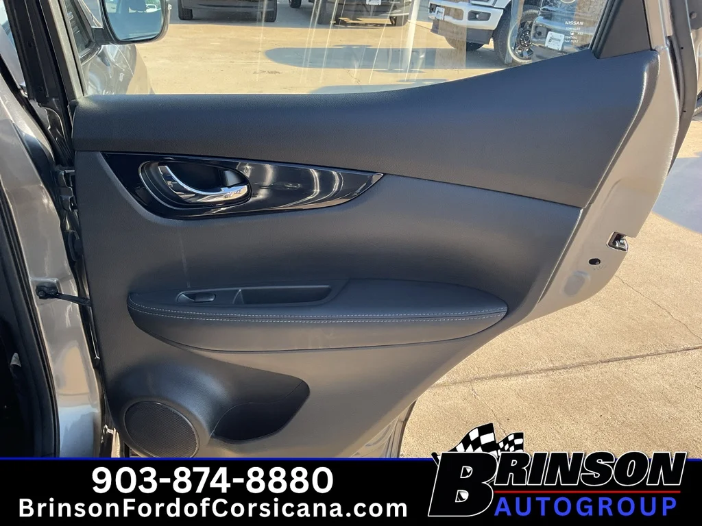 Used 2021 Gun Metallic Nissan SV image 18