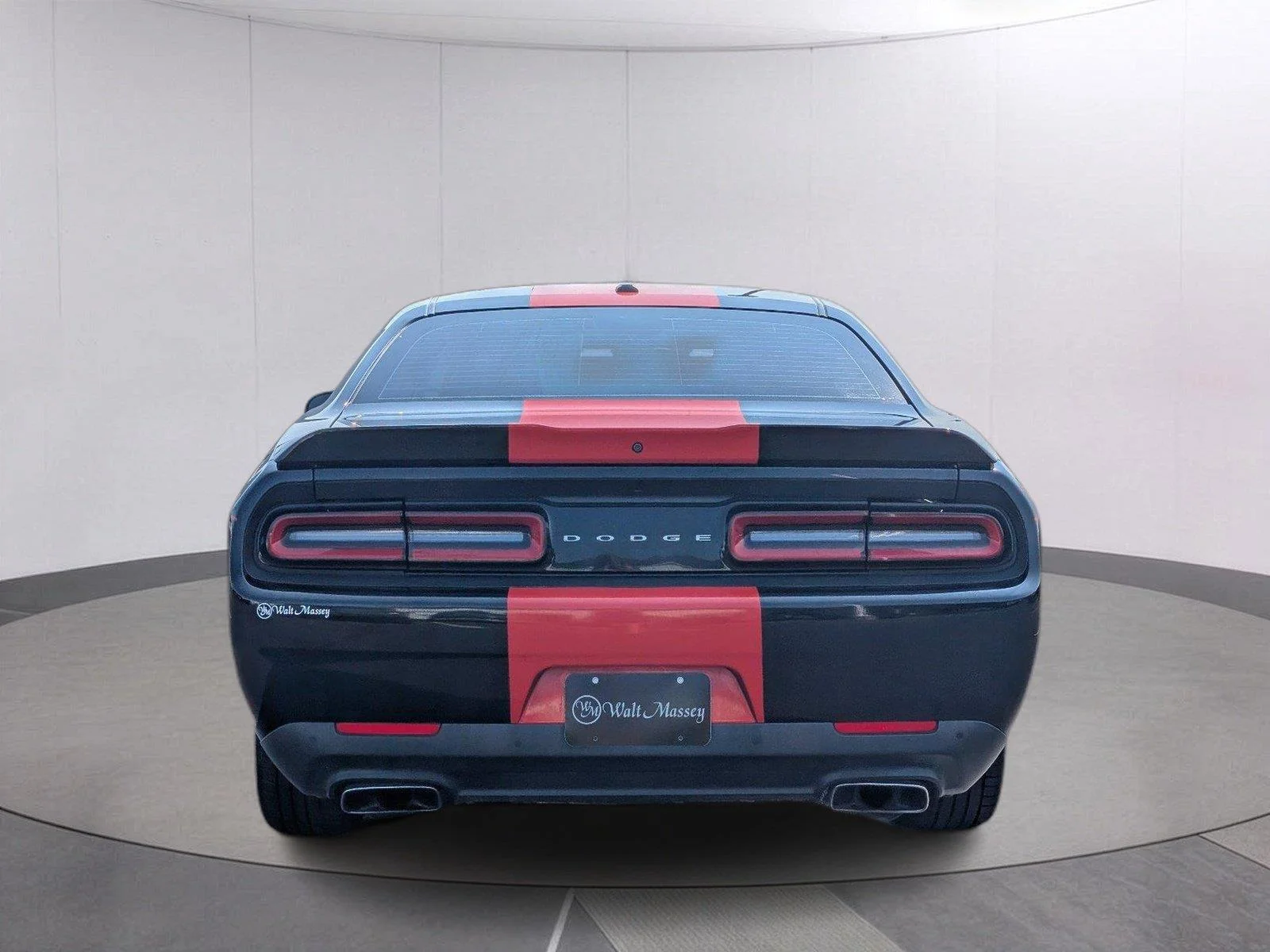 Used 2022 Pitch Black Clearcoat Dodge R/T image 4