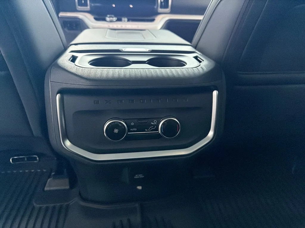 New 2027 Gray Ford Active image 18