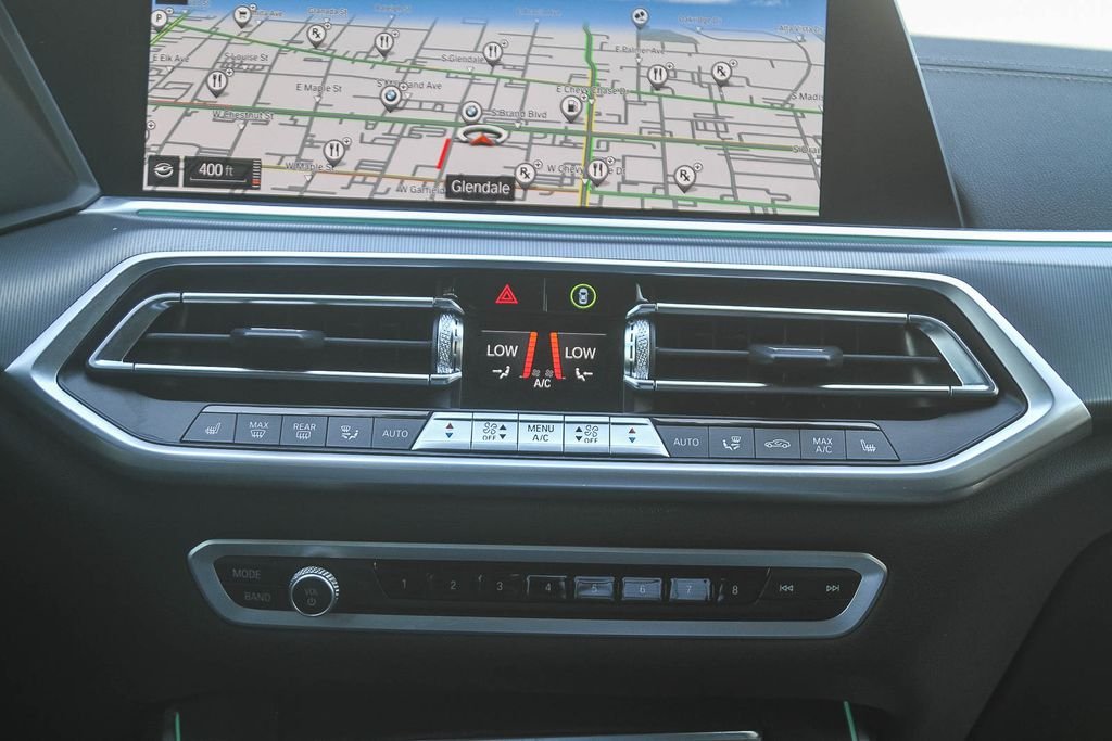 Used 2023 Black Sapphire Metallic BMW sDrive40i image 10