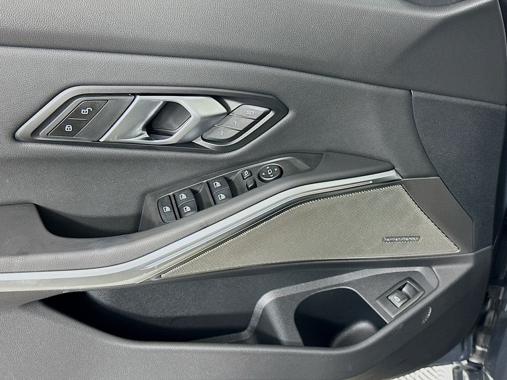 New 2026 Dravit Grey Metallic BMW 330i image 20