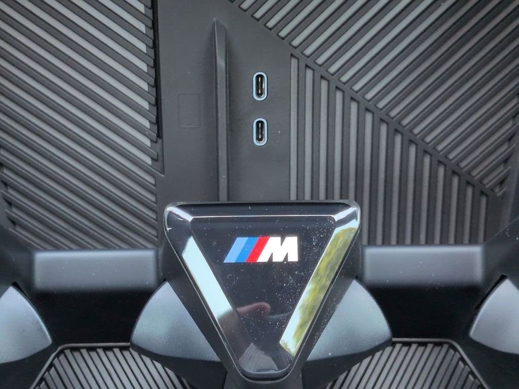 New 2026 Black Sapphire Metallic BMW 30 xDrive image 23
