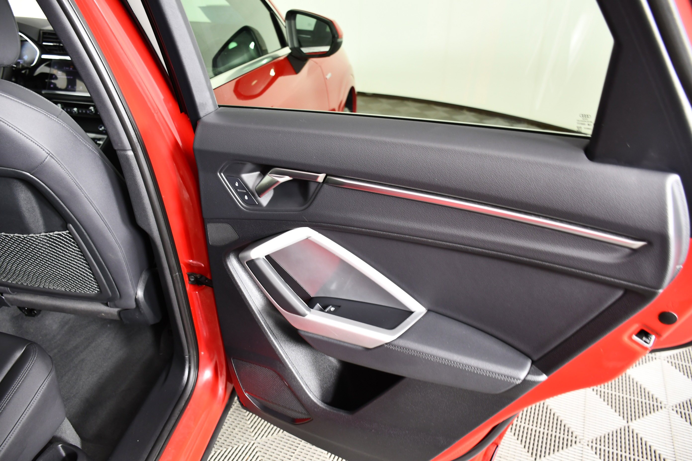 Used 2025 Red Audi S line Premium image 44