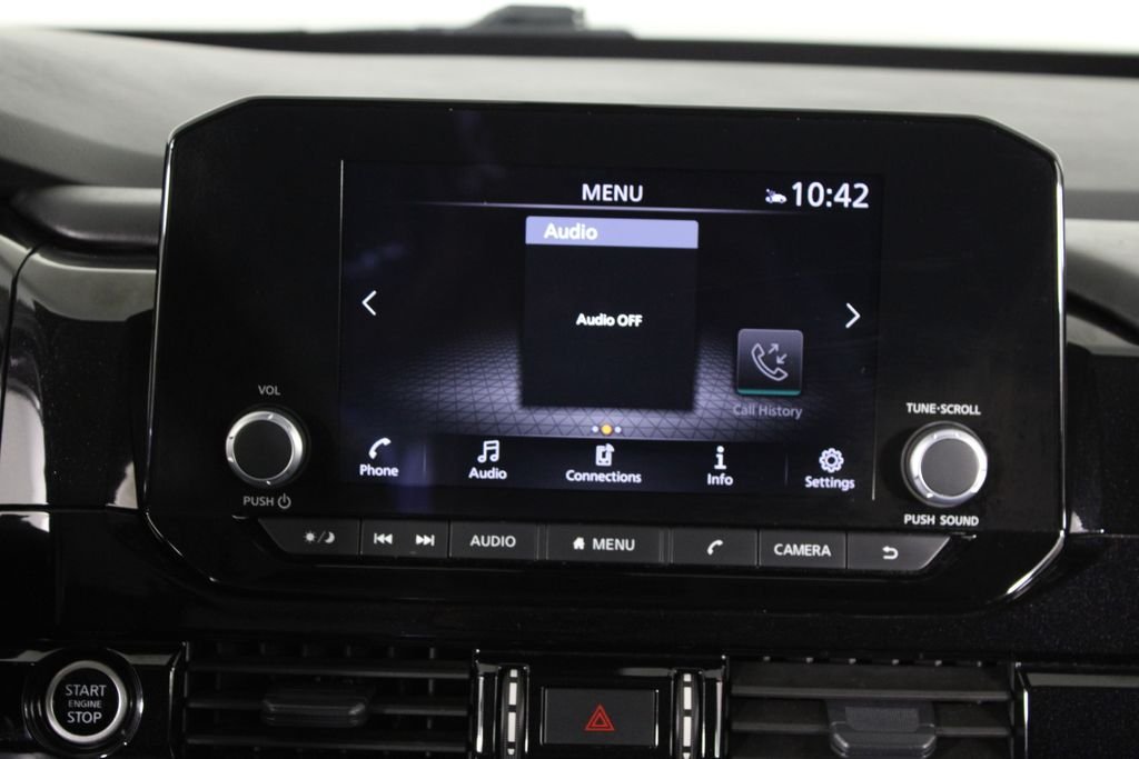 2024 Nissan Pathfinder SV - Photo 8