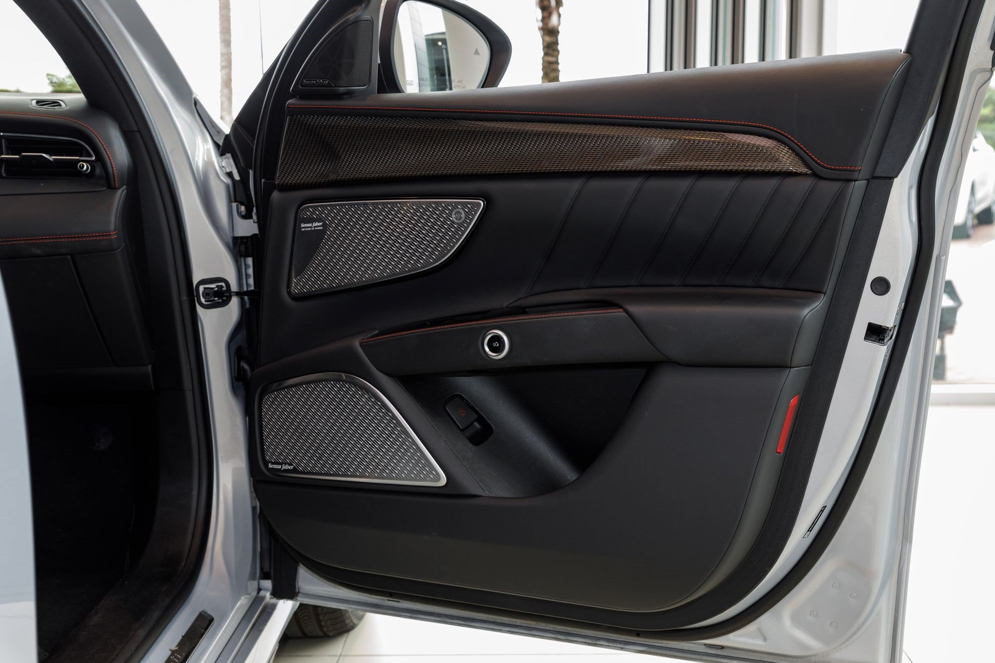 Used 2023 Bianco Astro Metallic Maserati Modena image 40