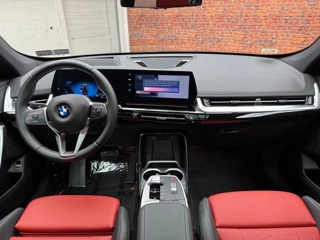 2025 BMW X1 28i - Photo 12