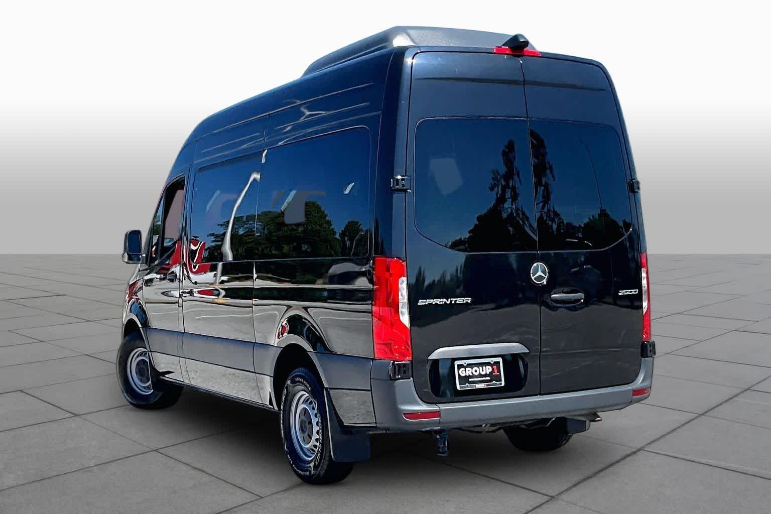 Used 2024 Jet Black Mercedes-Benz  image 12