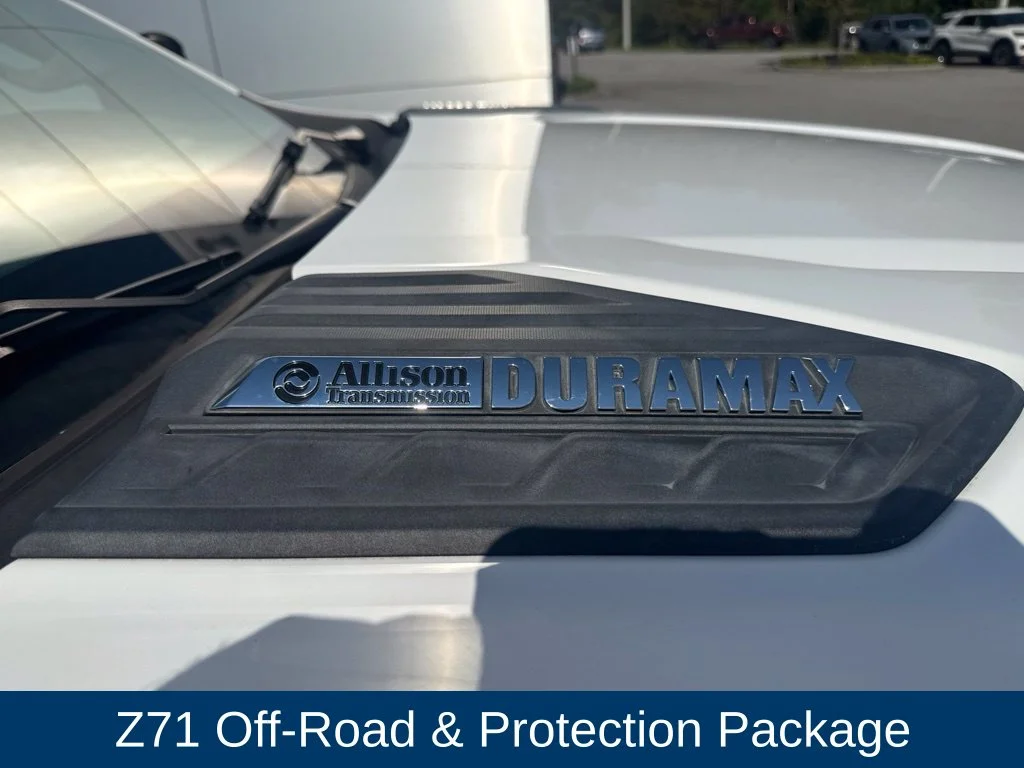 Certified Used 2023 Summit White Chevrolet LT image 11