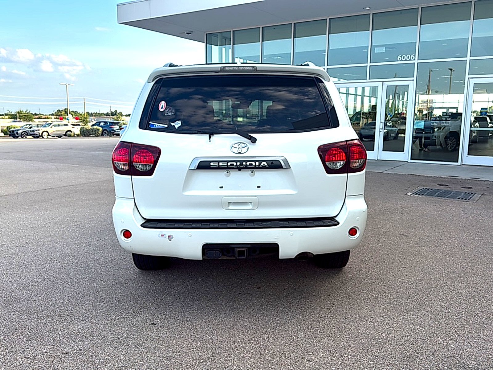 Used 2020 Blizzard Pearl Toyota Platinum image 6
