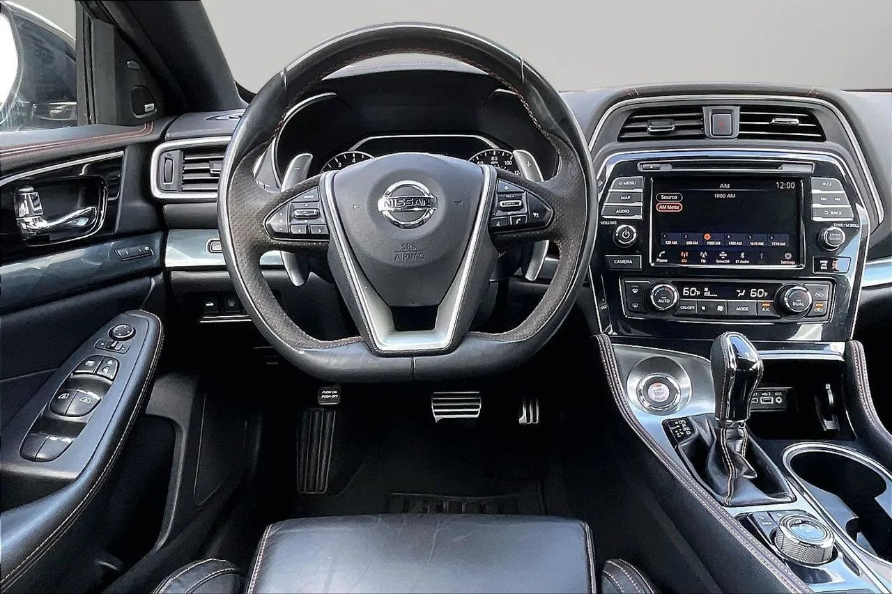 Certified Used 2021 Gray Nissan SR image 11