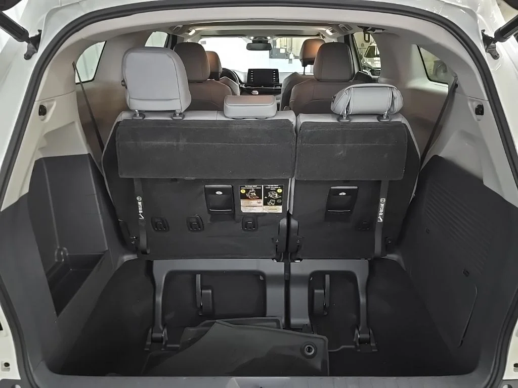 Used 2021 White Toyota XLE image 12