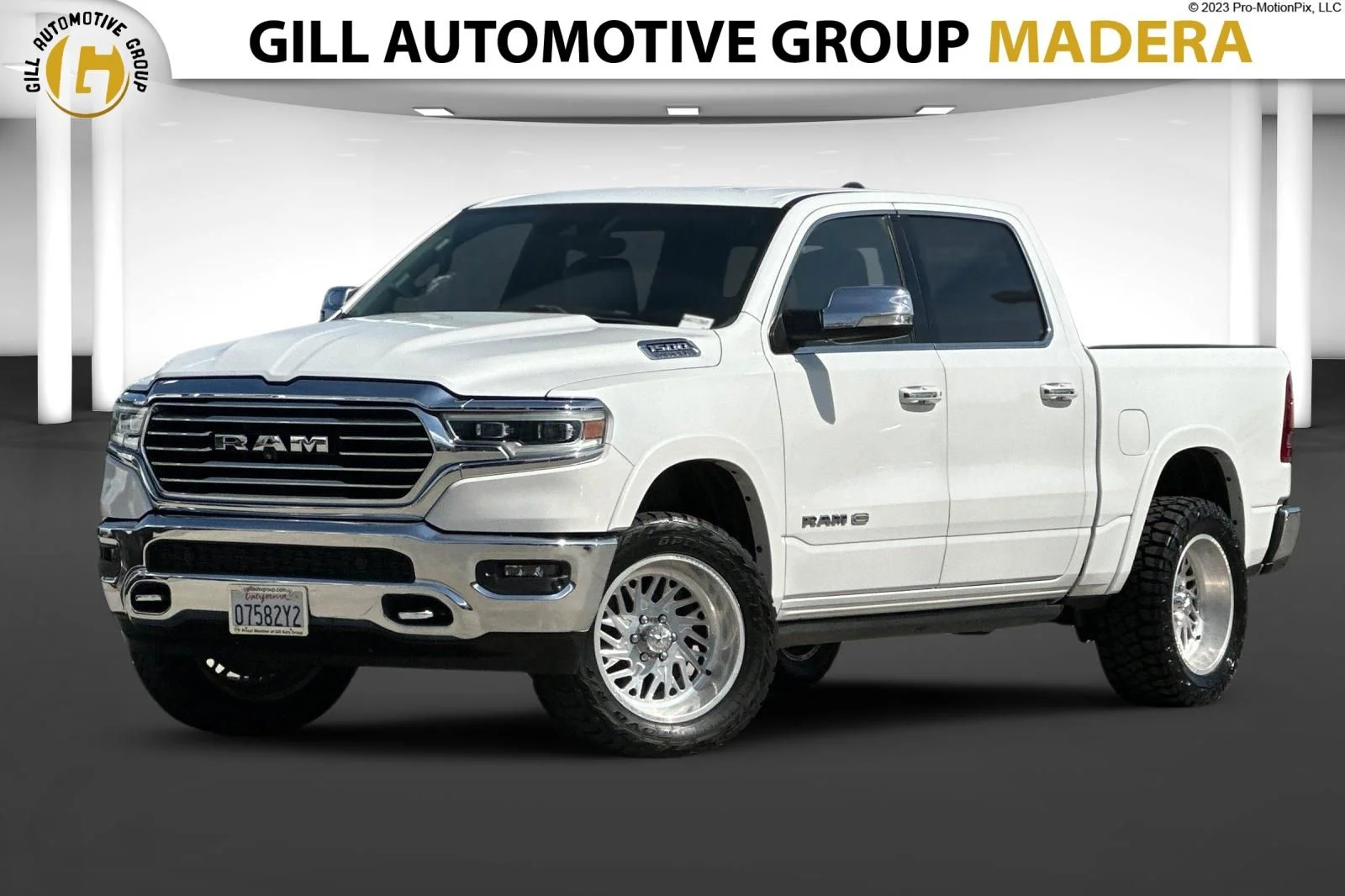 2019 RAM 1500 Longhorn 4x4 Crew Cab 5'7's photo