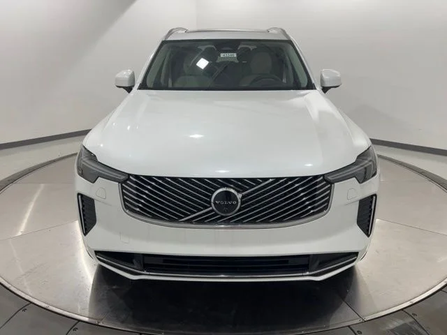 New 2026 Crystal White Volvo Ultra image 8