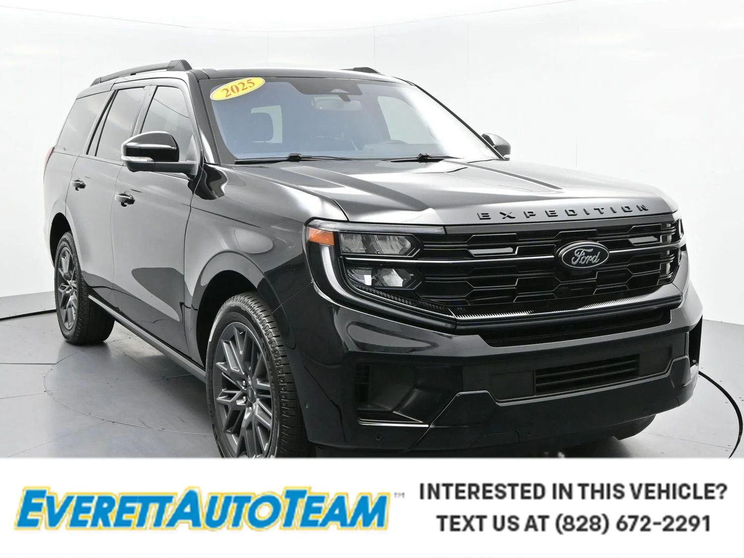 Used 2025 Black Ford Platinum image 1