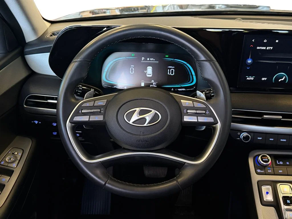 Used 2025 Gray Hyundai XRT image 17