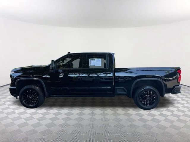 Used 2025 Black Chevrolet High Country image 8