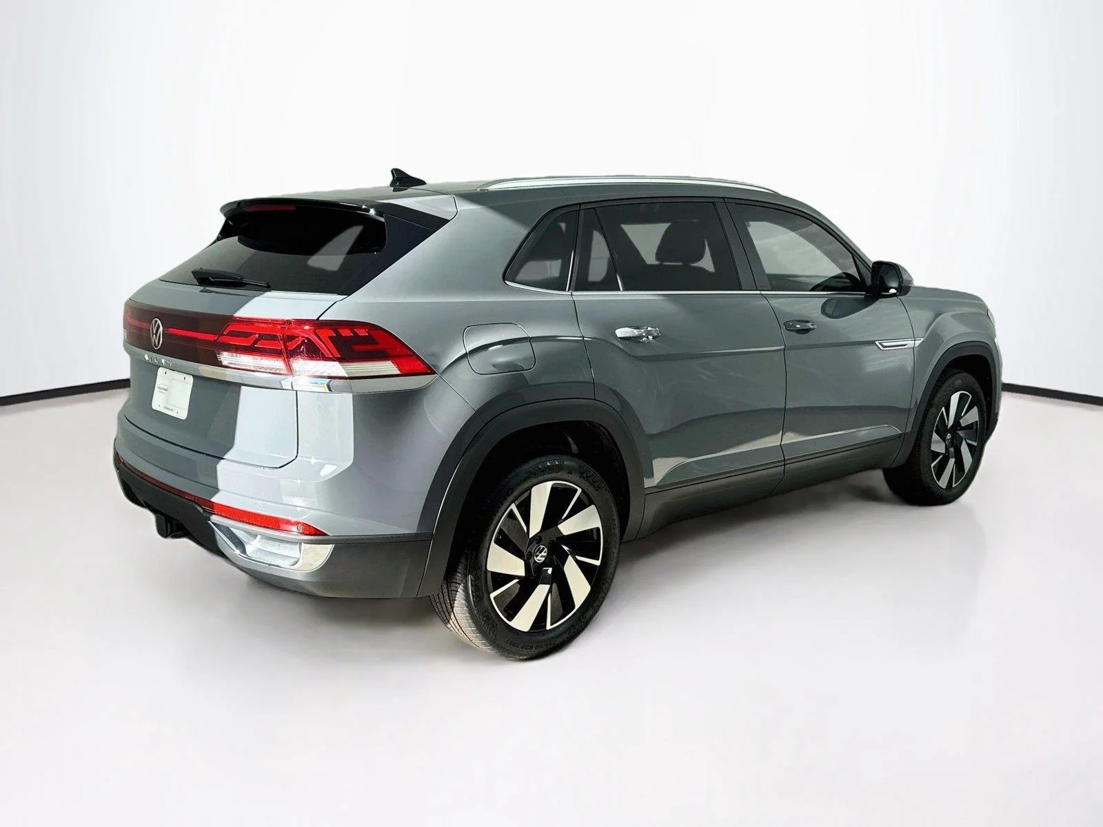 New 2026  Volkswagen 2.0T SE w/Technology image 2