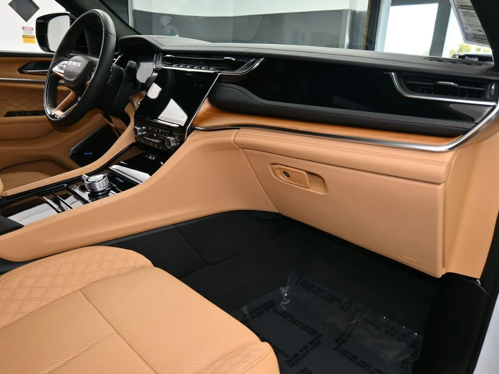 2025 Jeep Grand Cherokee L Summit Reserve - Photo 65