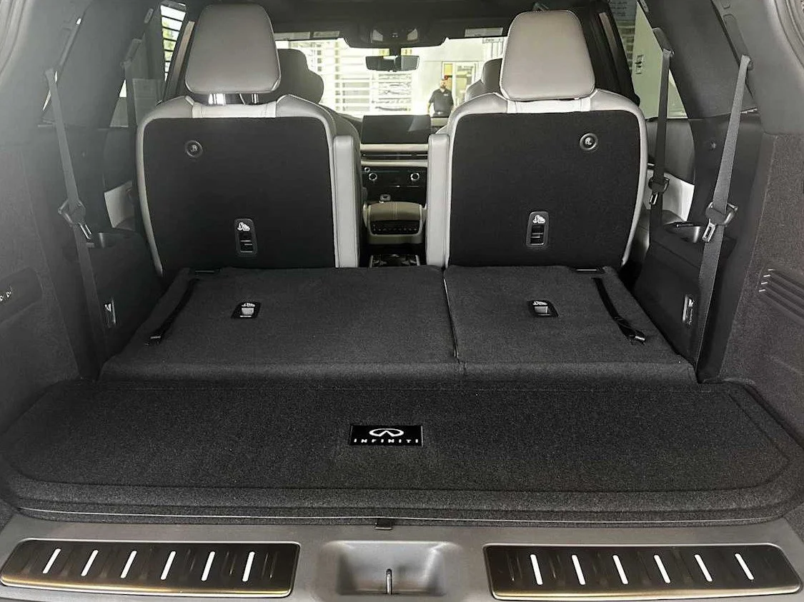 New 2027 2T DEEP EMRLD INFINITI Autograph AWD image 11