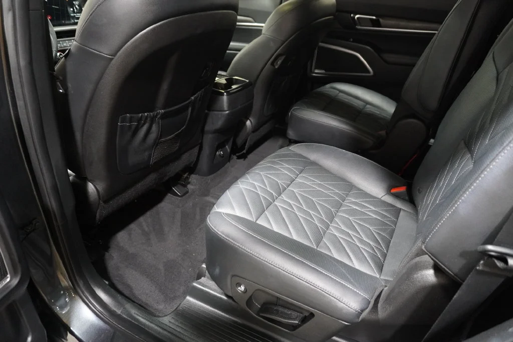 Used 2024 Gray Kia EX X-Line image 35