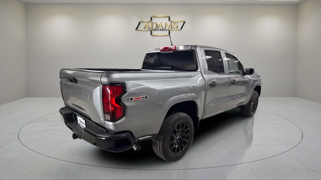 2026 Chevrolet Colorado Work Truck - Photo 6