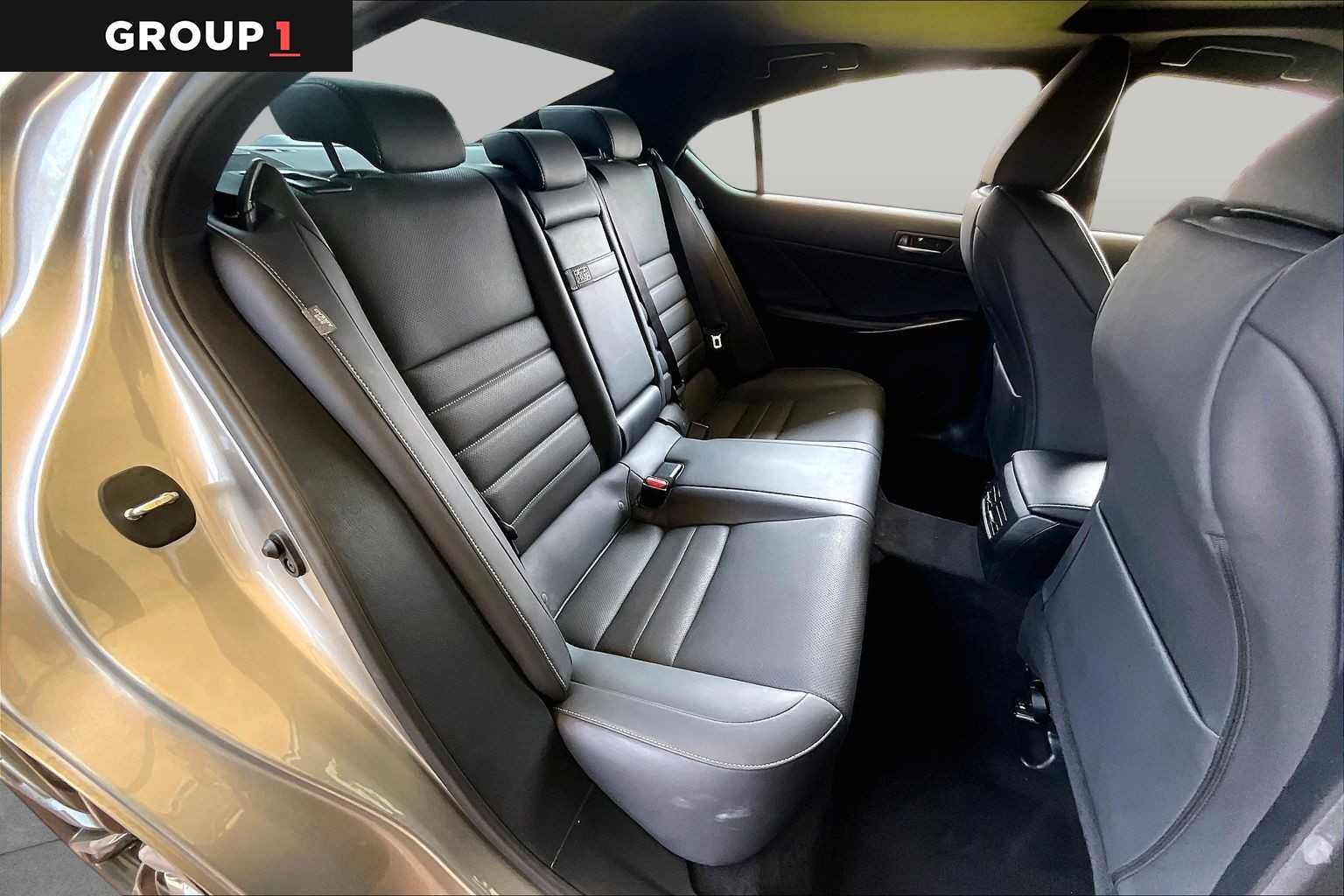 Used 2023 Atomic Silver Lexus F SPORT image 18