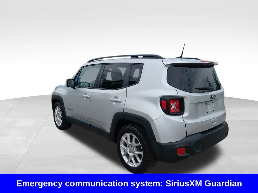 Used 2021 Glacier Metallic Jeep Latitude image 16