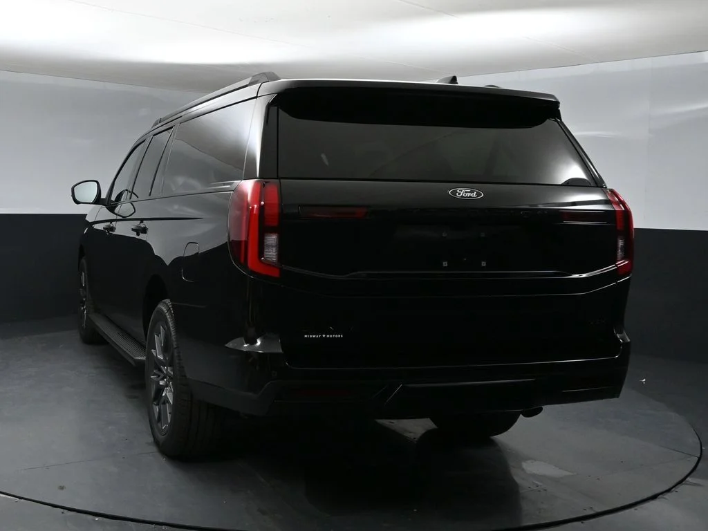 New 2026 Black Ford Platinum image 3