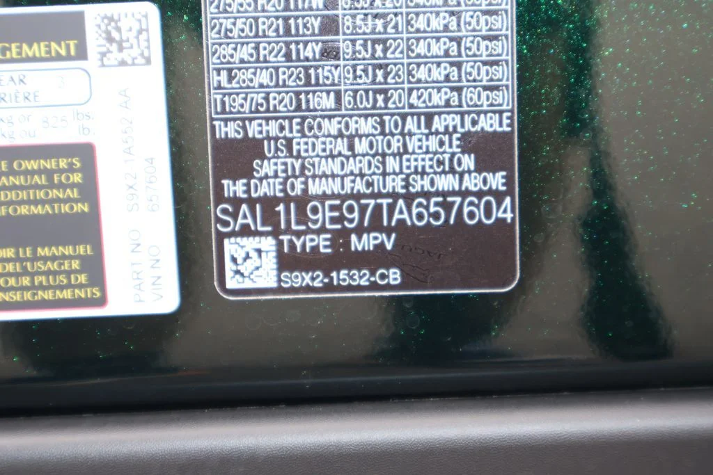 New 2026 British Racing Green Land Rover Dynamic SE image 26