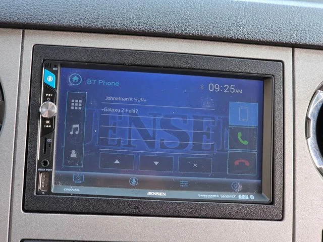 Used 2016 Silver Ford XLT image 16