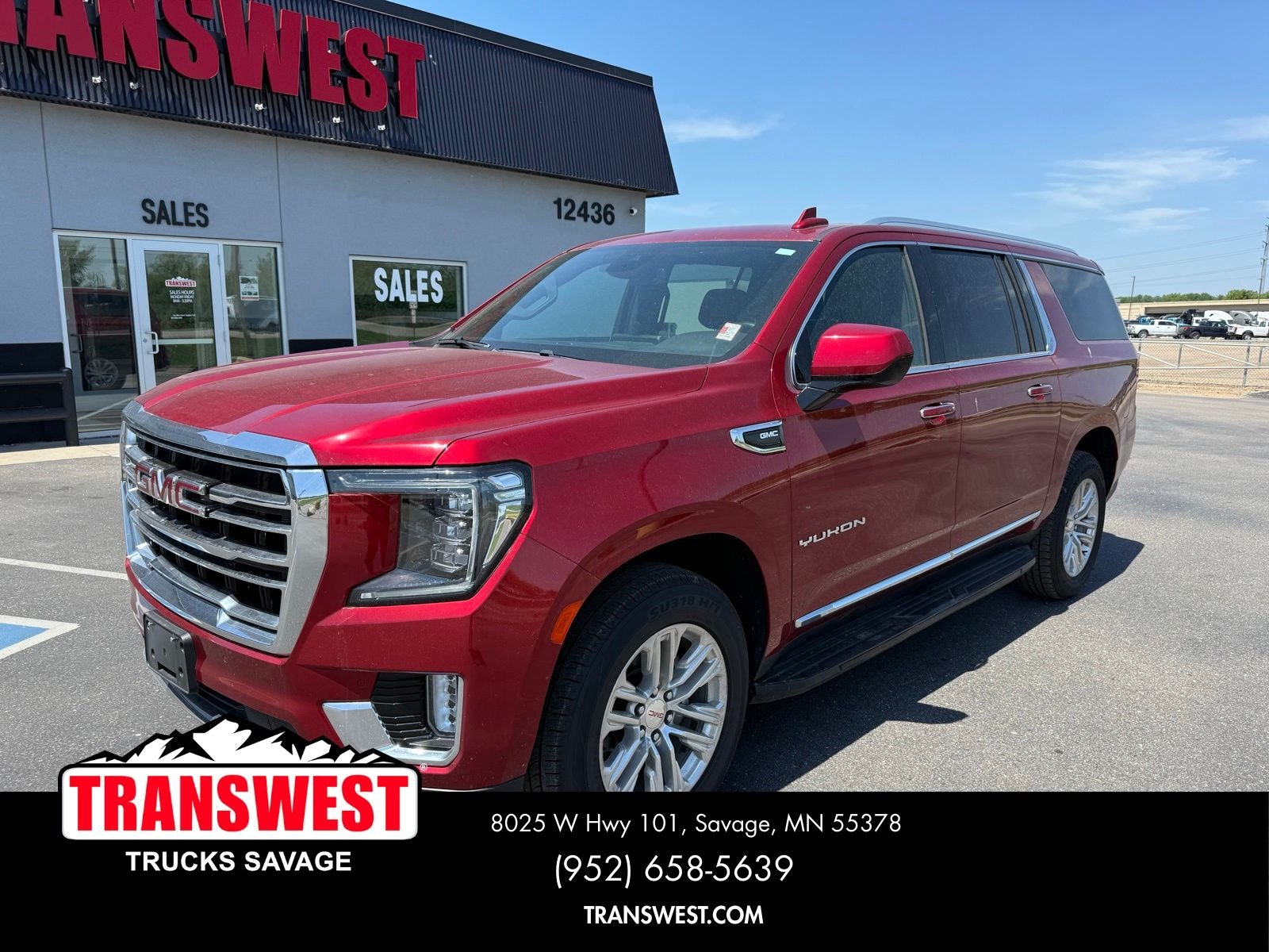 2024 GMC Yukon 4WD SLT's photo
