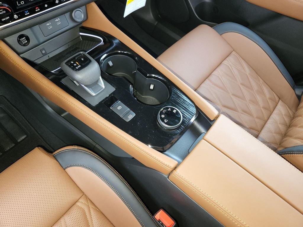 New 2026 Everest White Pearl TriCoat / Super Black Two-tone Nissan Platinum AWD image 21