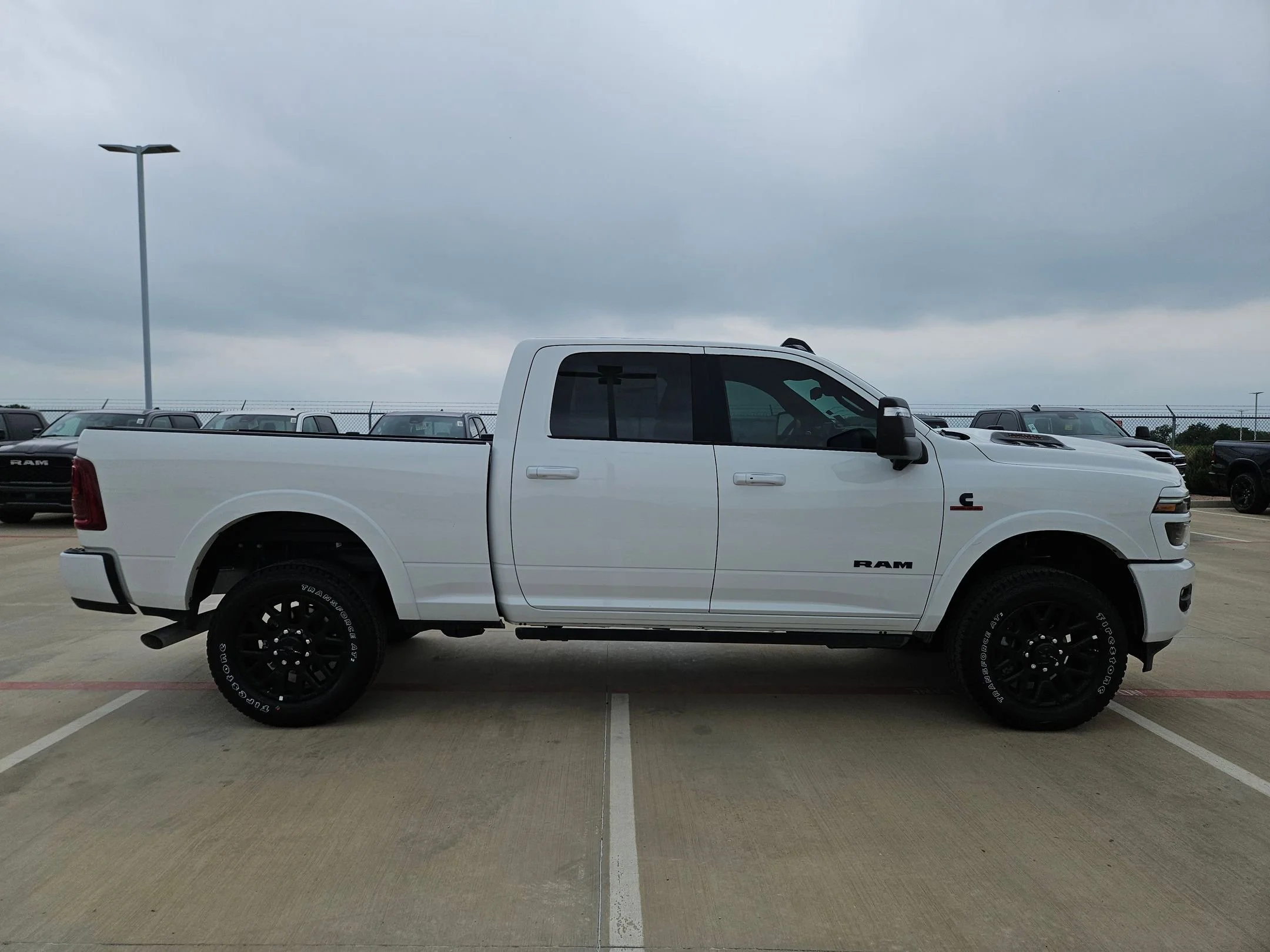 New 2026 Bright White Clear-Coat Exterior Paint RAM Limited image 2