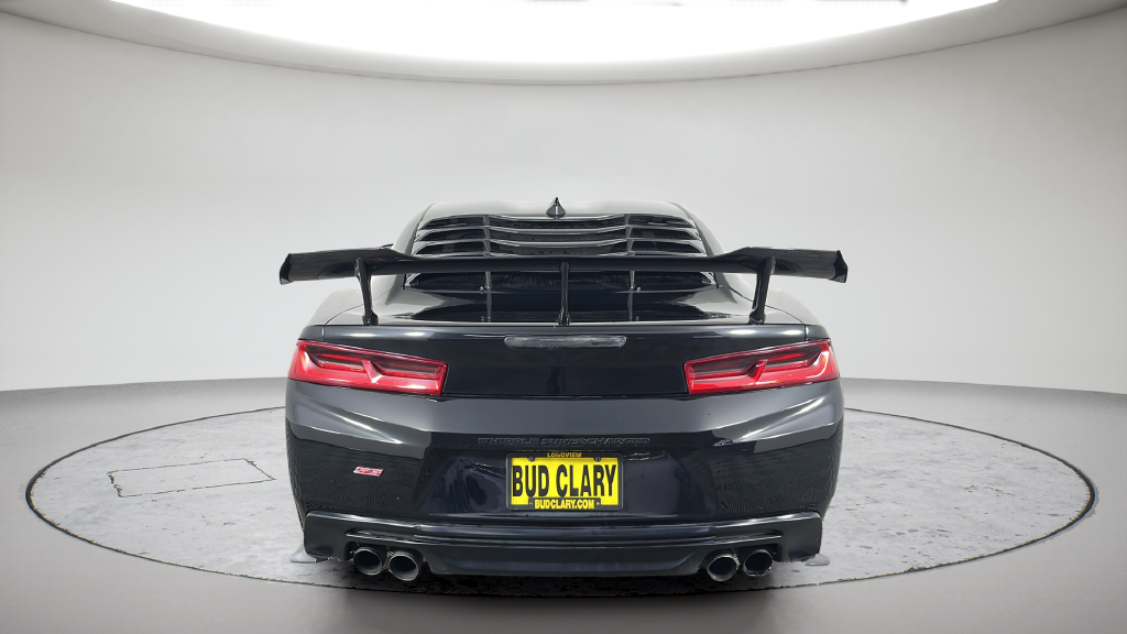 2017 Chevrolet Camaro 1SS - Photo 9