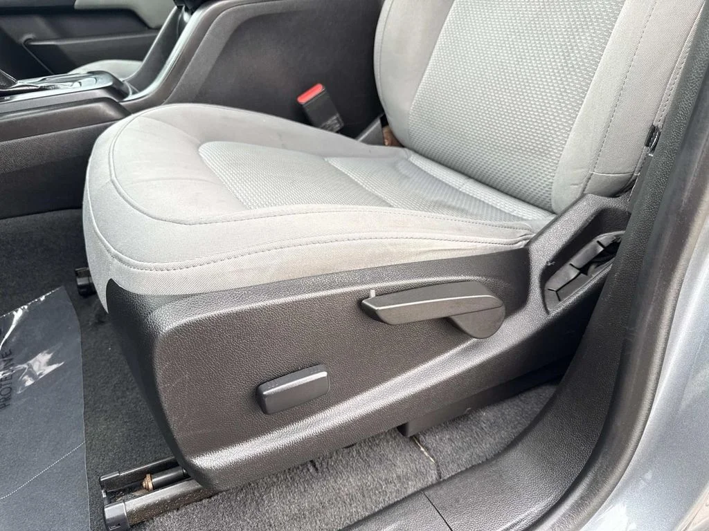 Used 2020 Gray Chevrolet Work Truck image 22