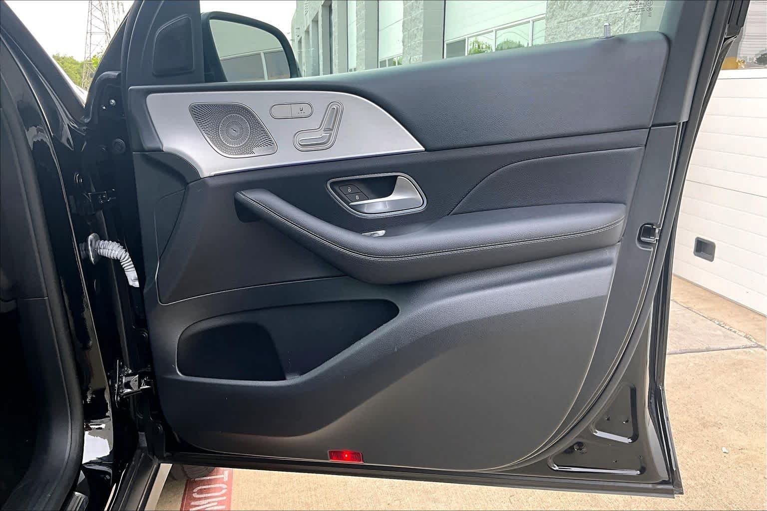 Used 2022 Black Mercedes-Benz GLE 350 image 20
