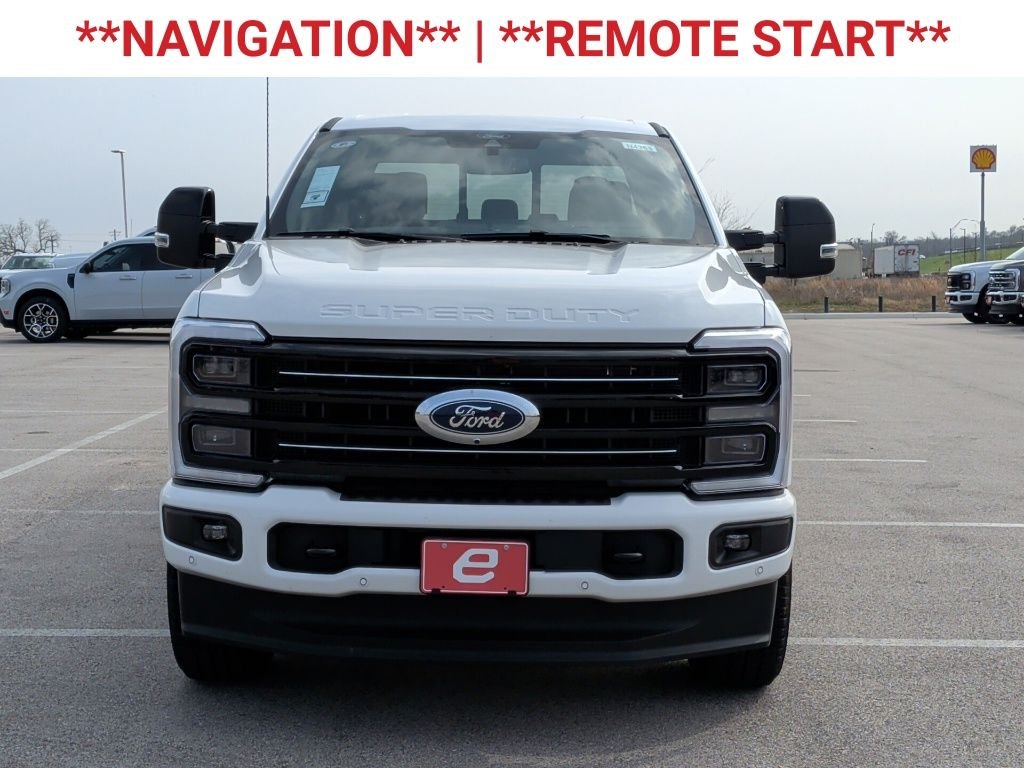 New 2026 Star White Metallic Tri-Coat Ford F-250® Platinum® image 2
