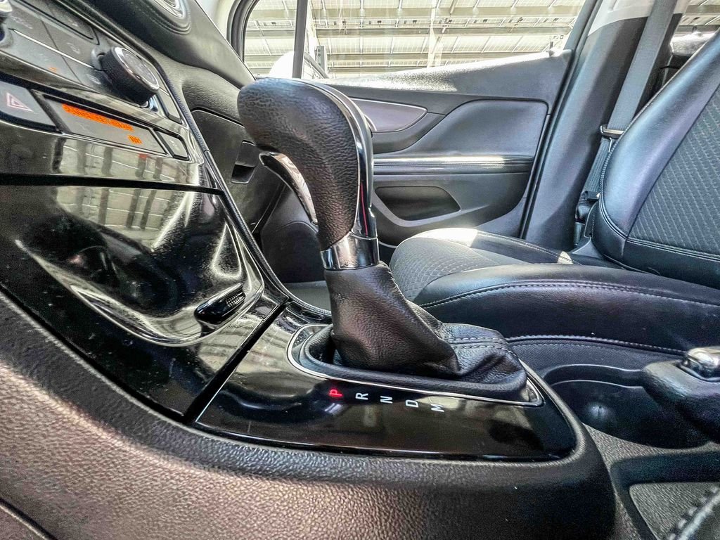 Used 2020 White Buick Preferred image 18
