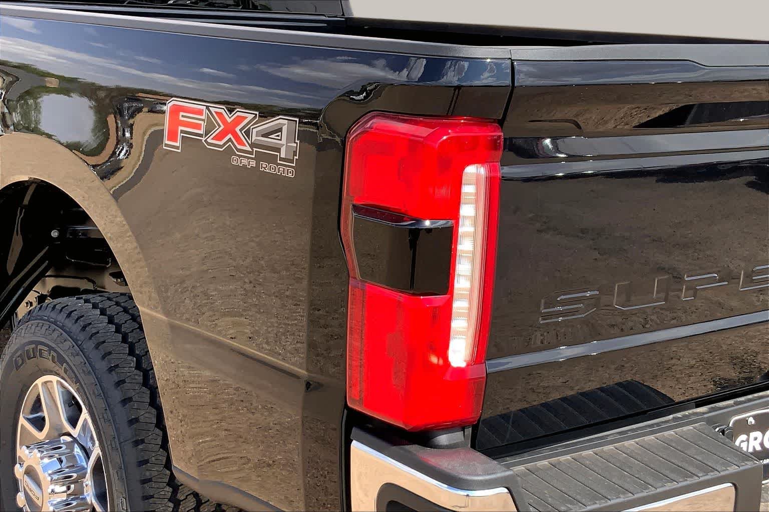 New 2026 Agate Black Metallic Ford F-350® Lariat® image 14