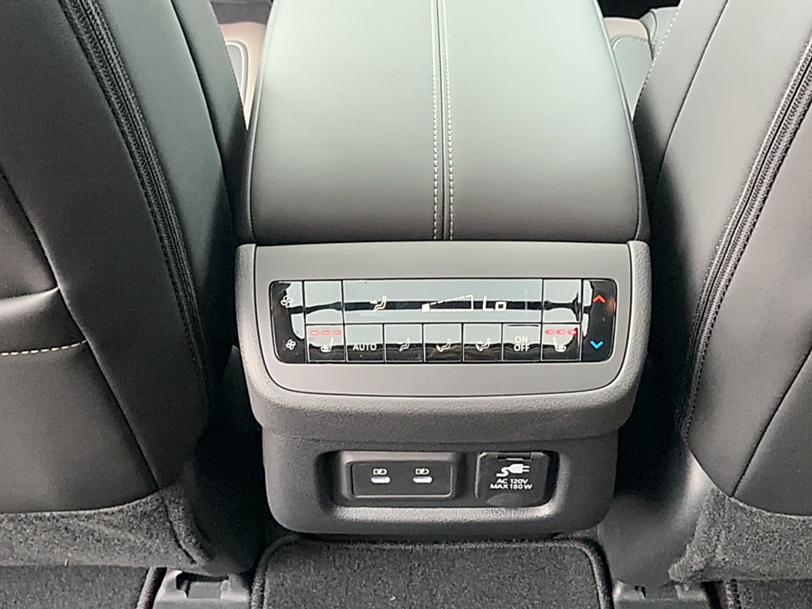 New 2026 Everest White Pearl Tricoat Nissan Platinum image 17