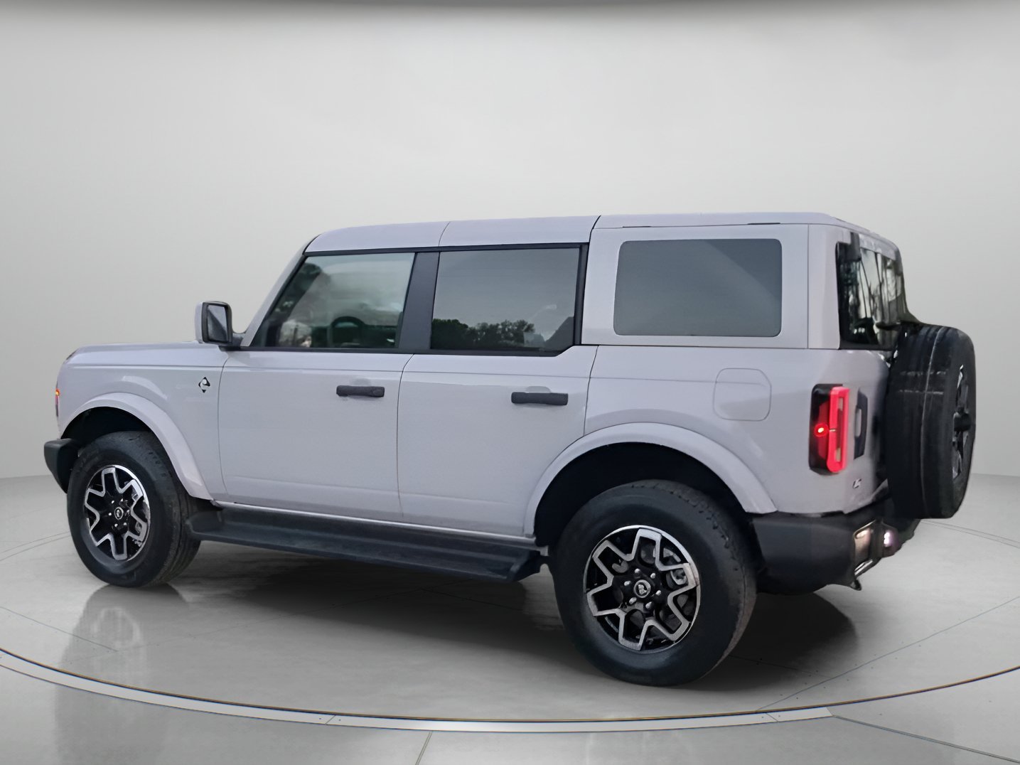 New 2026 Avalanche Gray Ford Outer Banks® image 16