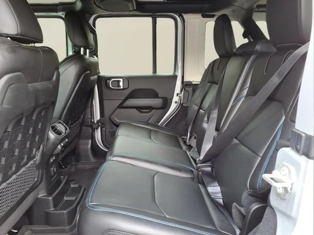 Used 2023 Silver Jeep Rubicon 4xe image 21