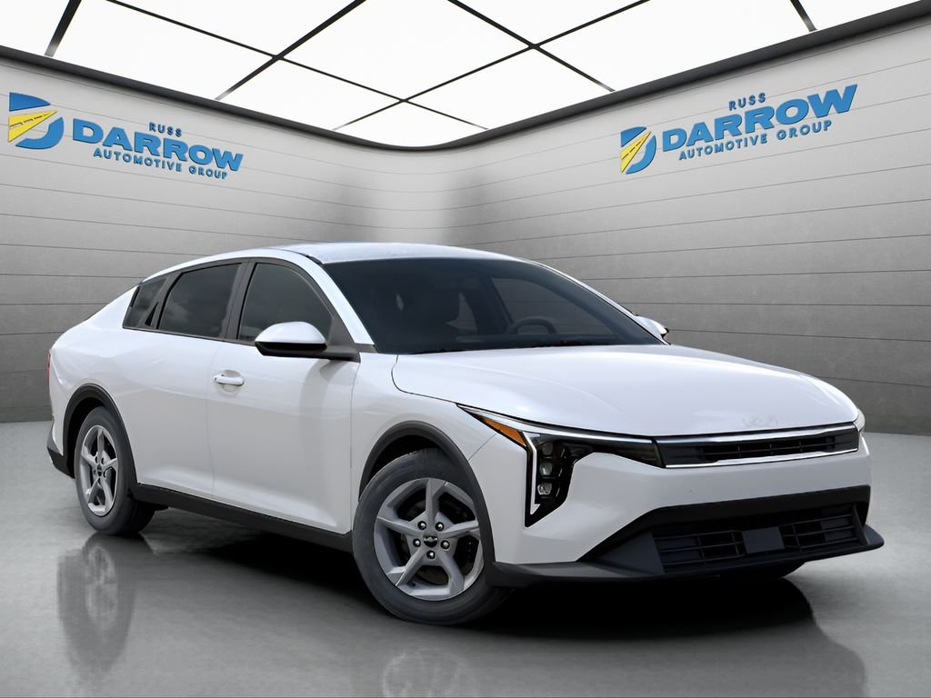 Used 2025 White Kia LXS image 7