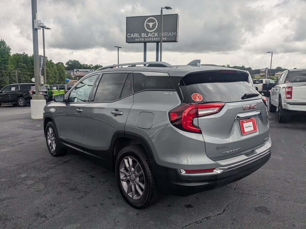 Used 2023 Sterling Metallic GMC SLT image 7