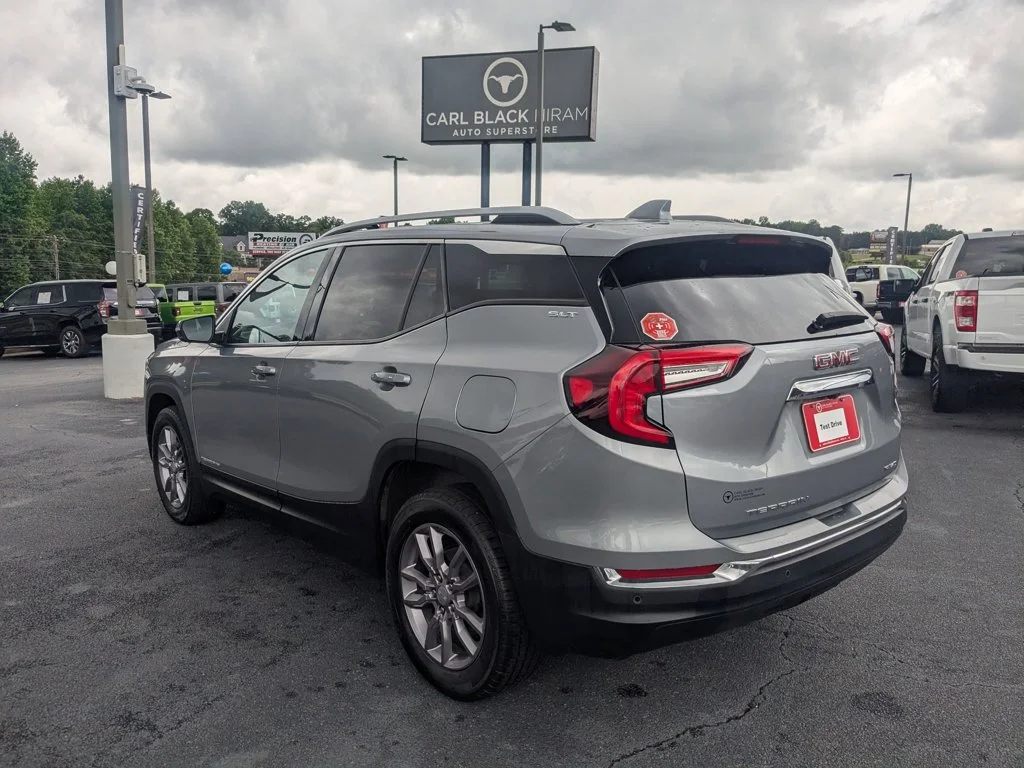 Used 2023 Sterling Metallic GMC SLT image 7