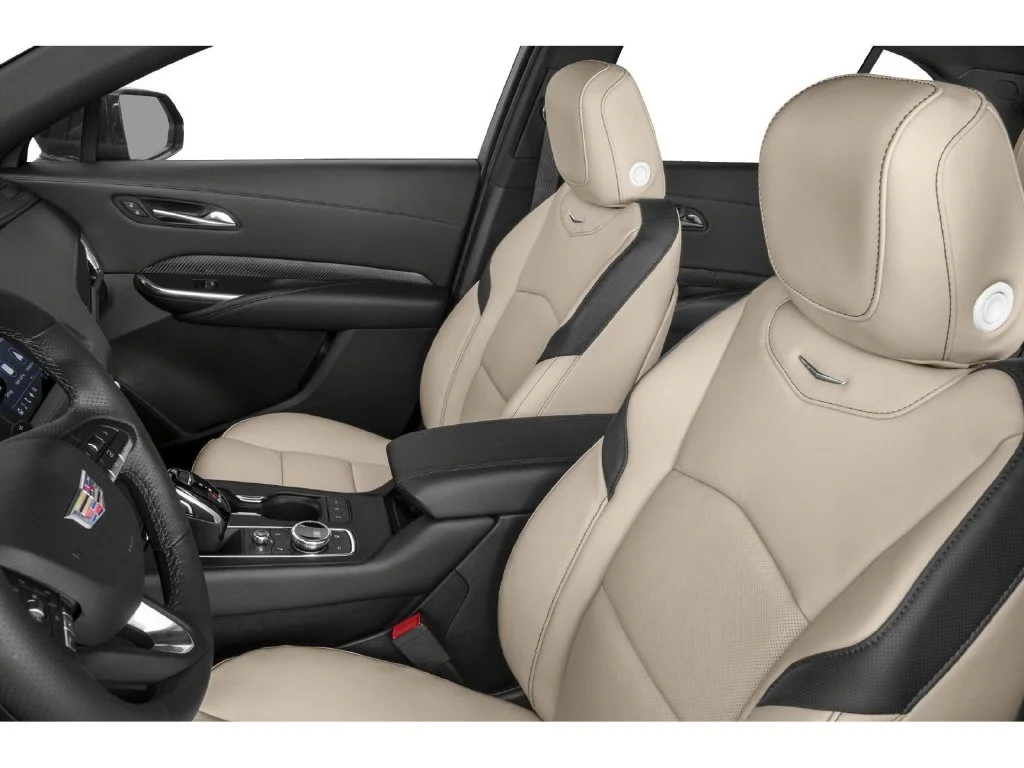 Used 2019 Black Metallic Cadillac Sport image 7