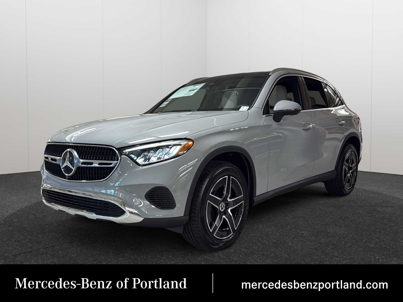 New 2027 MANUFAKTUR Alpine Grey Mercedes-Benz GLC 300 image 1