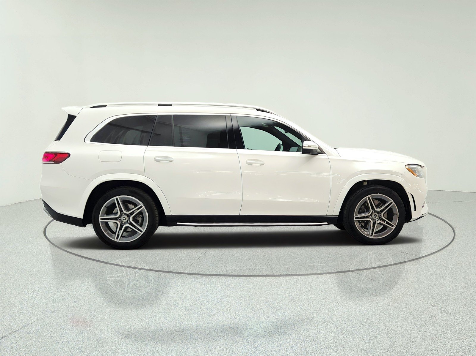 Certified Used 2023 Polar White Mercedes-Benz GLS 450 4MATIC® SUV image 4